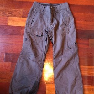 Men’s Patagonia brown ski pants, size M